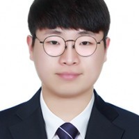 김수근